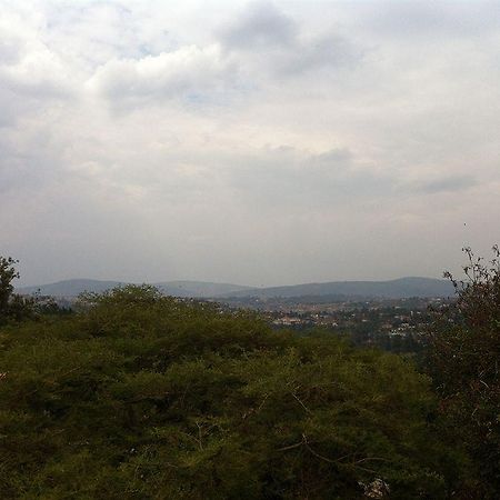 Discover Rwanda Youth Hostel Kigali Exterior photo