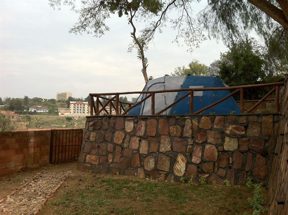 Discover Rwanda Youth Hostel Kigali Exterior photo